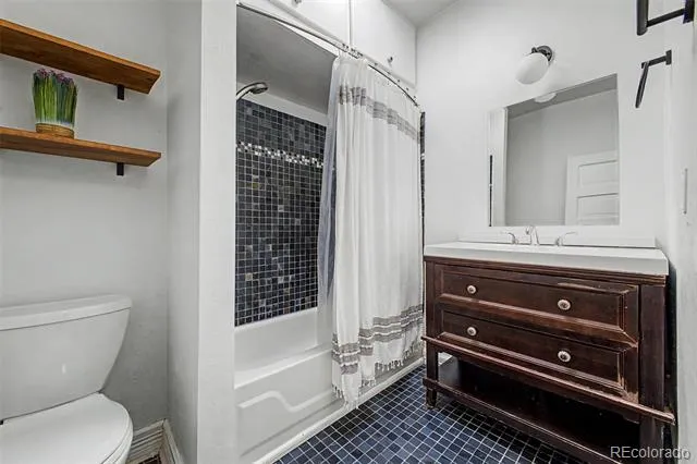 594 S Pennsylvania Street Denver, CO 80209