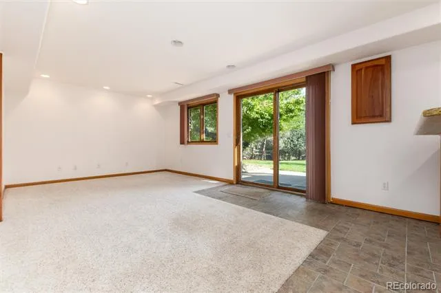 2422 W Arapahoe Court Littleton, CO 80120
