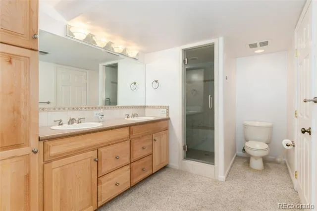 2422 W Arapahoe Court Littleton, CO 80120