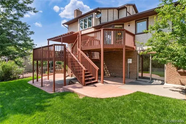 2422 W Arapahoe Court Littleton, CO 80120