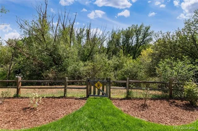 2422 W Arapahoe Court Littleton, CO 80120