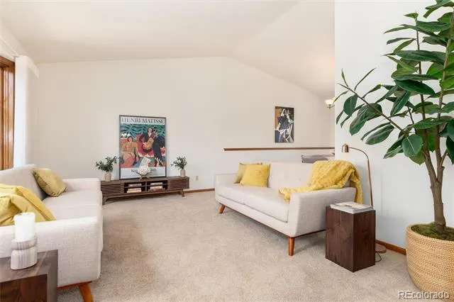 2422 W Arapahoe Court Littleton, CO 80120