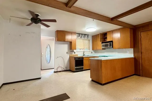 1114 S Oakland Street Aurora, CO 80012