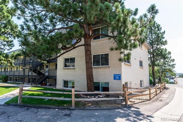 1723 Robb Street #14 Denver, CO 80215