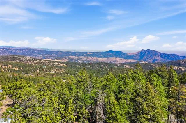 33149 Janelle Circle Golden, CO 80403