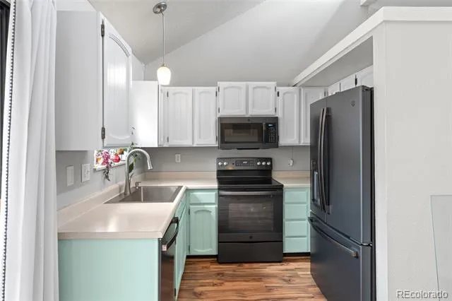 1411 Territory Trail Colorado Springs, CO 80919