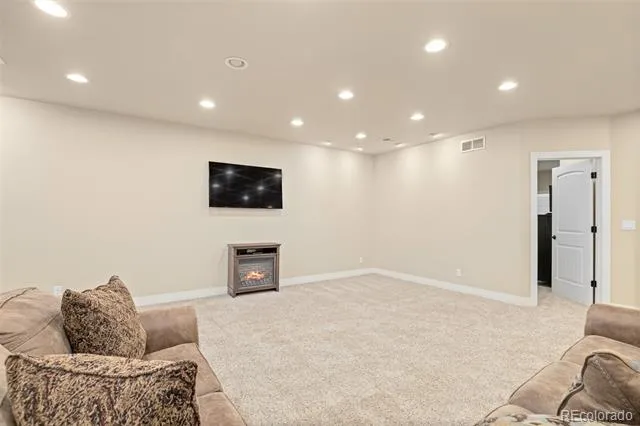 41865 Muirfield Loop Elizabeth, CO 80107