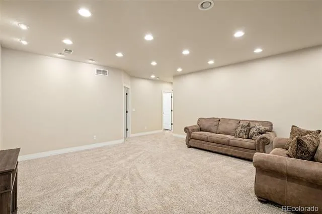 41865 Muirfield Loop Elizabeth, CO 80107