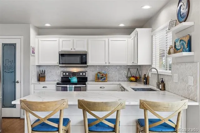 10240 Willowbridge Way Littleton, CO 80126