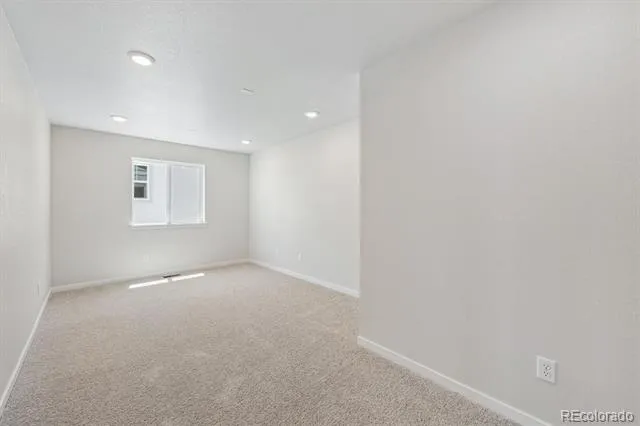 3323 Irvington Street Aurora, CO 80019