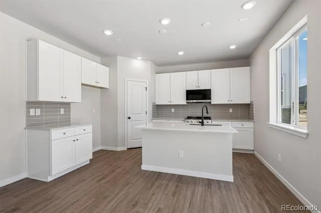 3323 Irvington Street Aurora, CO 80019