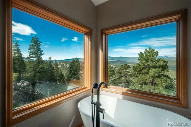25806 Lost Cabin Trail Evergreen, CO 80439