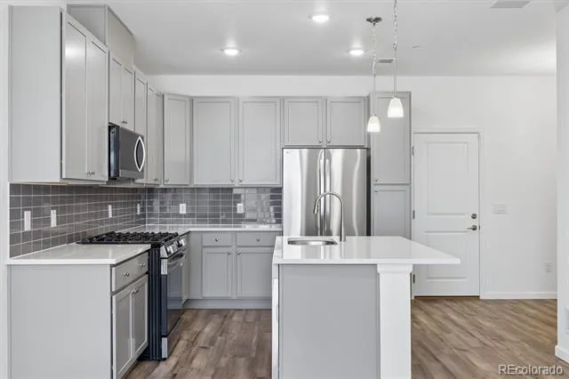 6690 Merseyside Lane Castle Pines, CO 80108