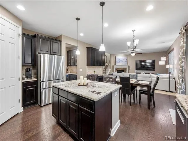 6320 S Langdale Way Aurora, CO 80016