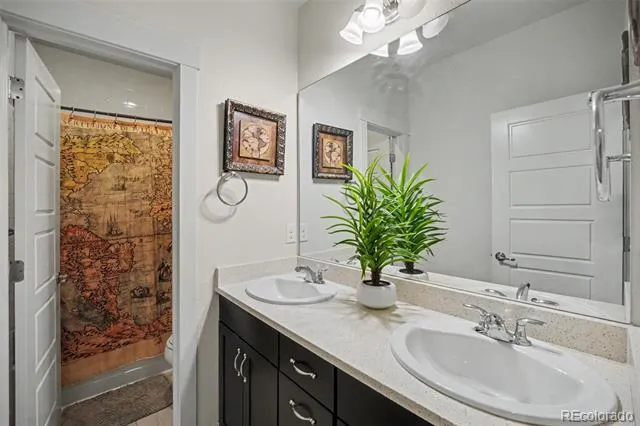 9045 E Prairie Meadow Drive Denver, CO 80238