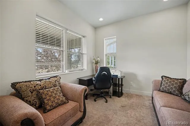 9045 E Prairie Meadow Drive Denver, CO 80238