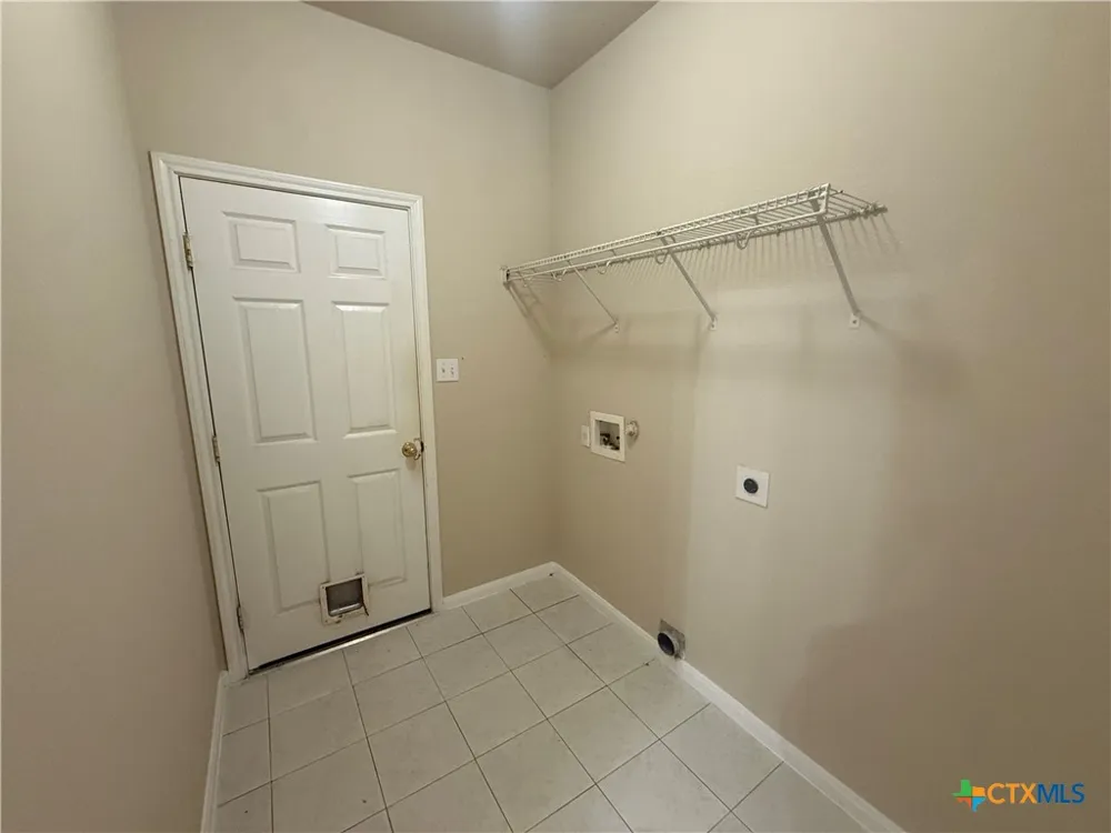 811 Shadow Creek Boulevard Buda, TX 78610