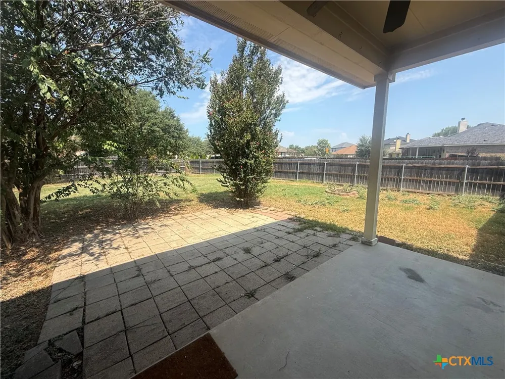811 Shadow Creek Boulevard Buda, TX 78610