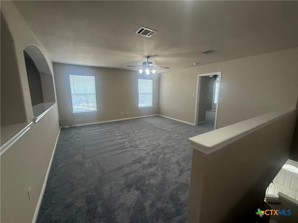 811 Shadow Creek Boulevard Buda, TX 78610