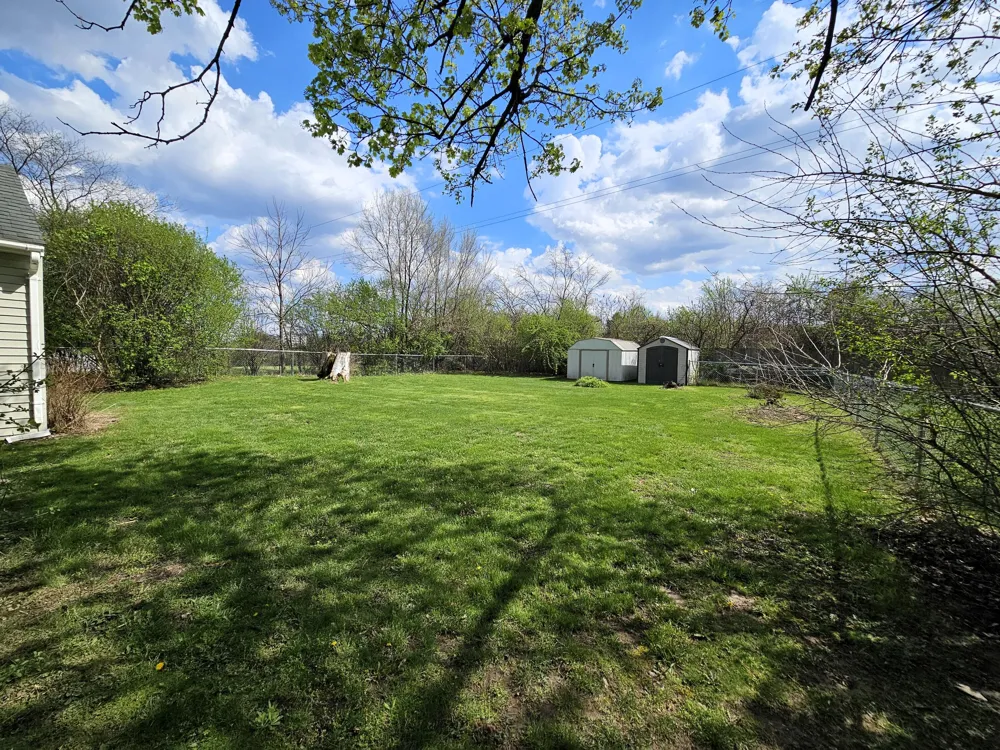 583 Shirley Drive Jackson, MI 49202