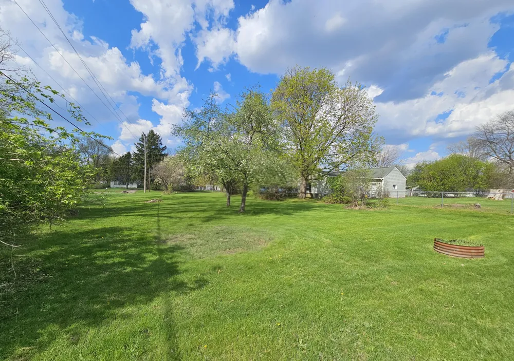 583 Shirley Drive Jackson, MI 49202
