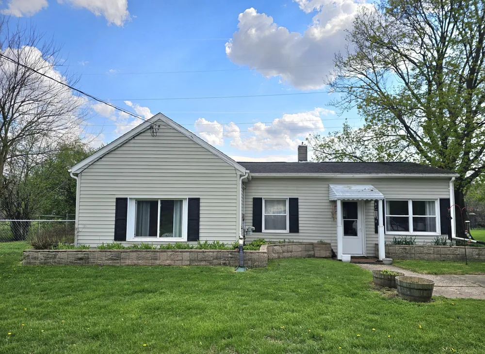 583 Shirley Drive Jackson, MI 49202
