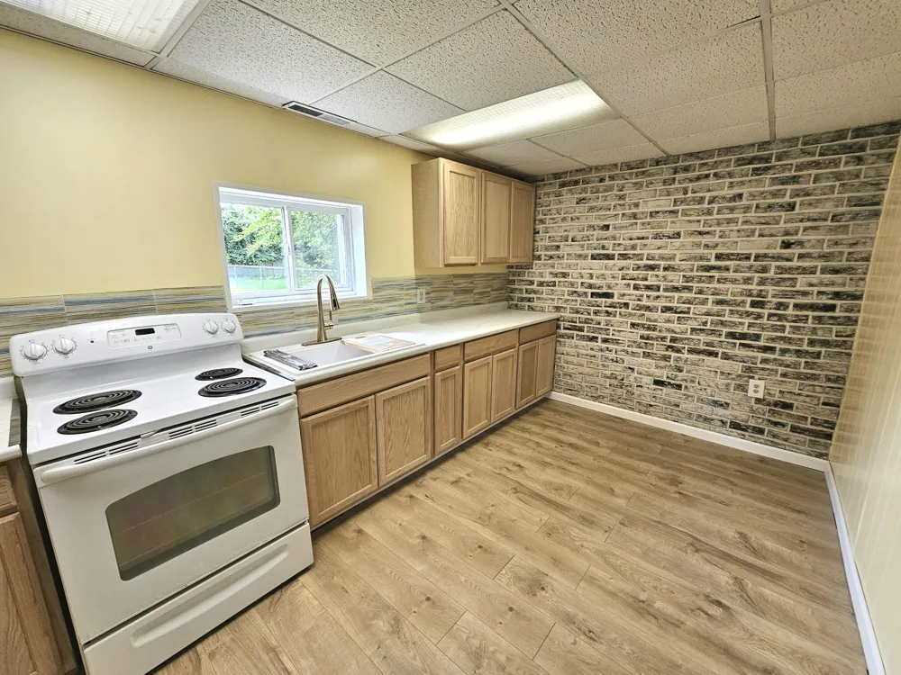 583 Shirley Drive Jackson, MI 49202