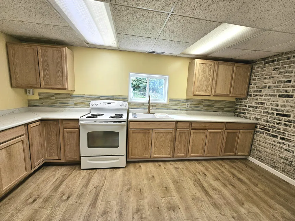 583 Shirley Drive Jackson, MI 49202