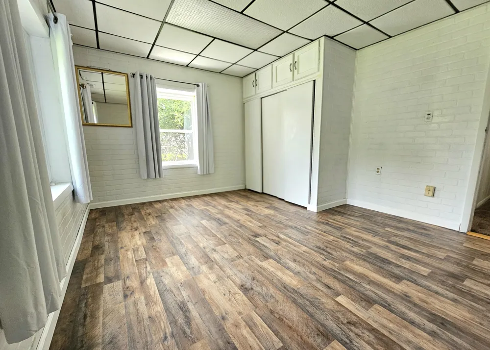 583 Shirley Drive Jackson, MI 49202