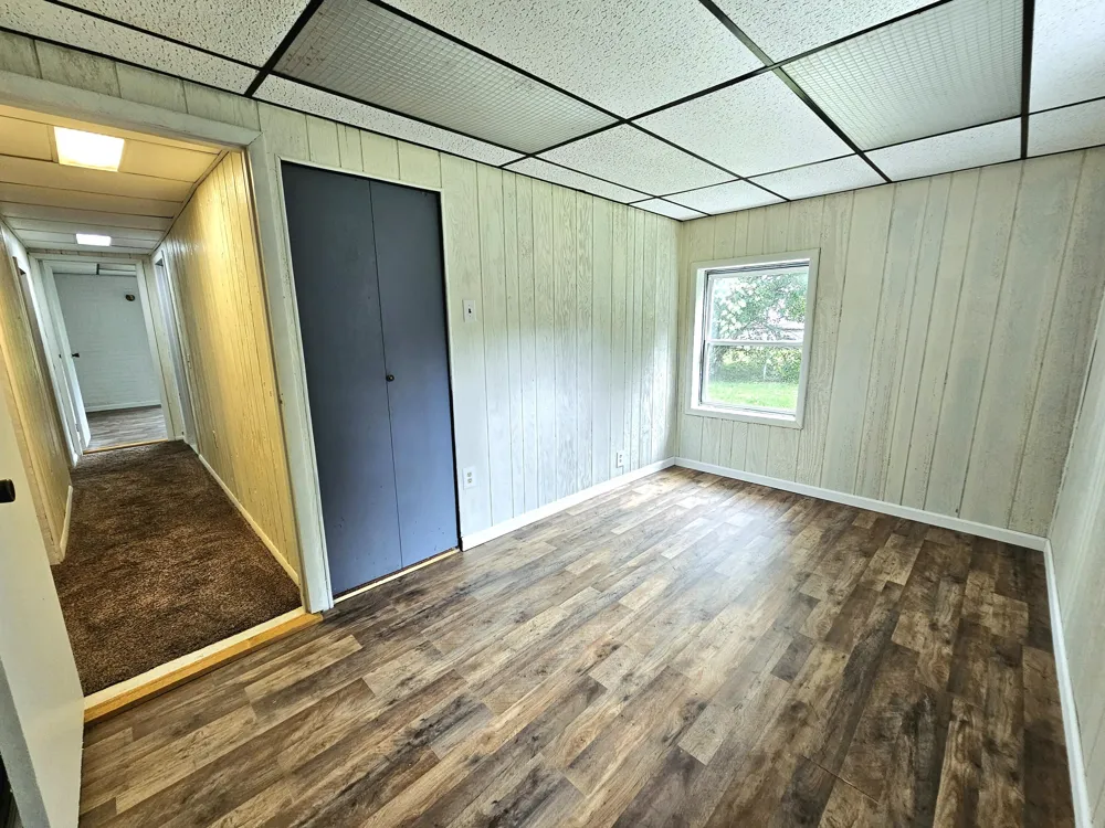 583 Shirley Drive Jackson, MI 49202