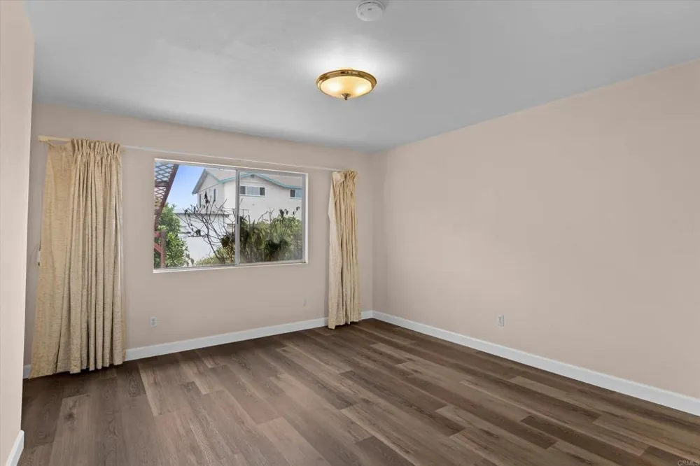 1240 Holly Avenue Imperial Beach, CA 91932