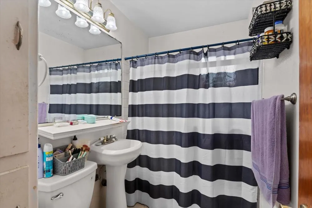 1240 Holly Avenue Imperial Beach, CA 91932