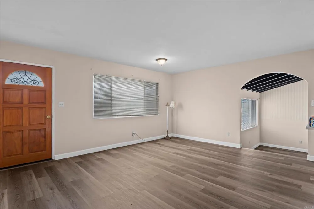 1240 Holly Avenue Imperial Beach, CA 91932