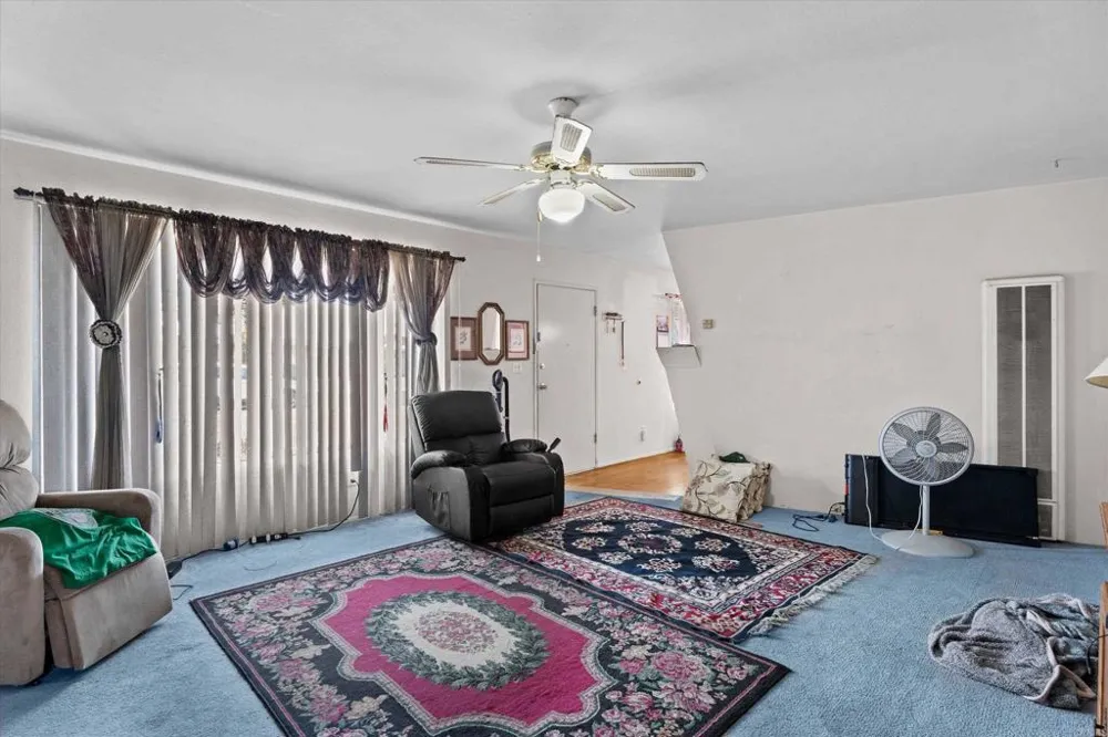1240 Holly Avenue Imperial Beach, CA 91932