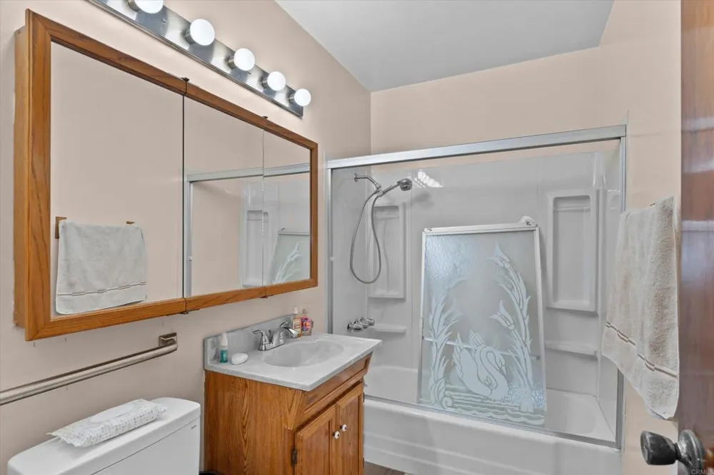 1240 Holly Avenue Imperial Beach, CA 91932