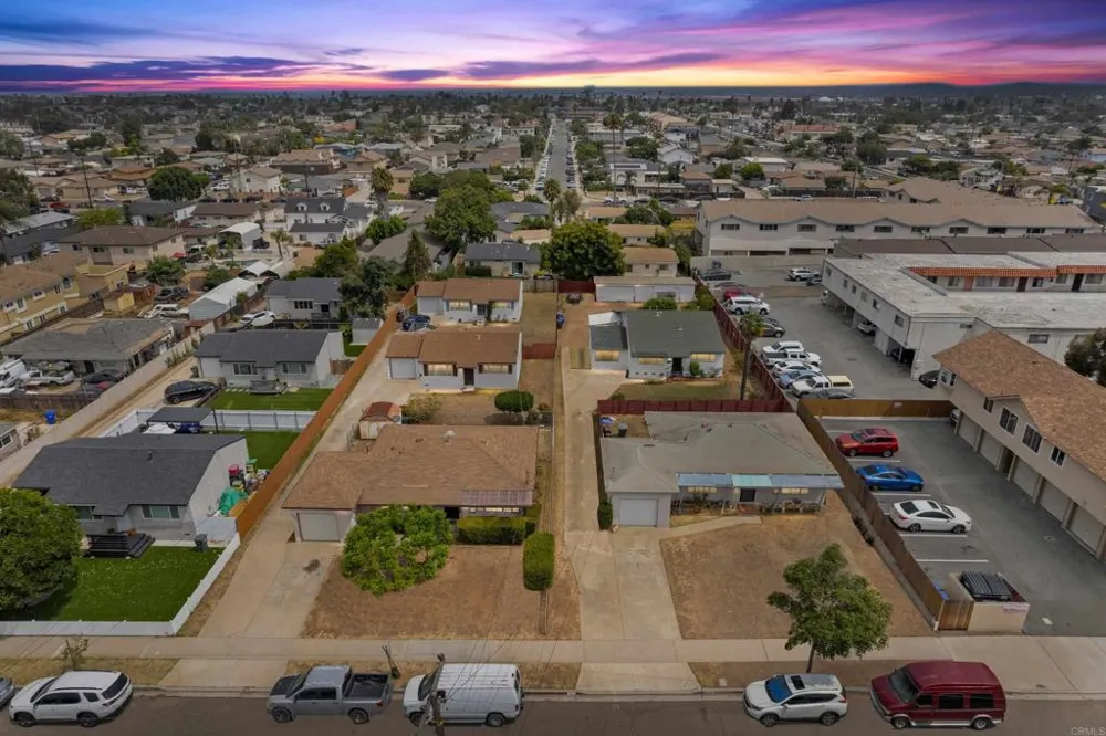 1240 Holly Avenue Imperial Beach, CA 91932
