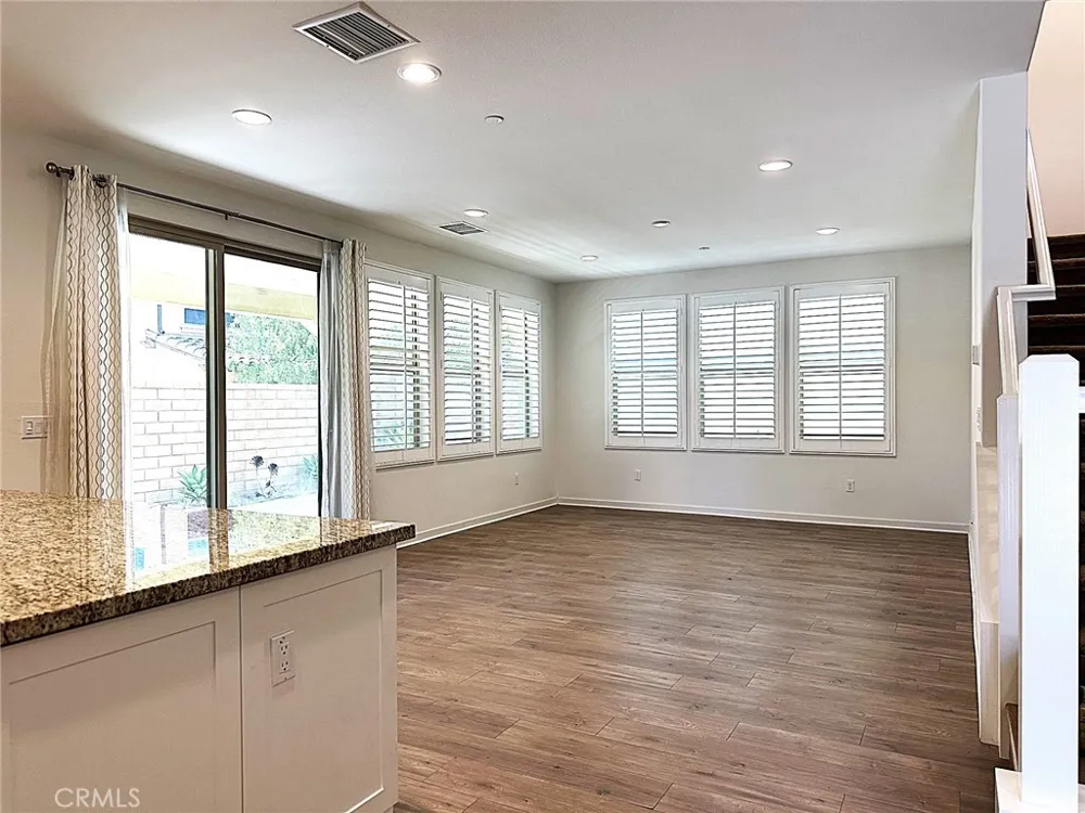 67 Eclipse Lake Forest, CA 92630