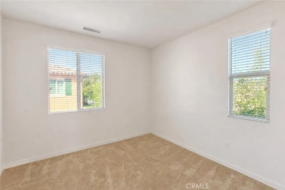 67 Eclipse Lake Forest, CA 92630