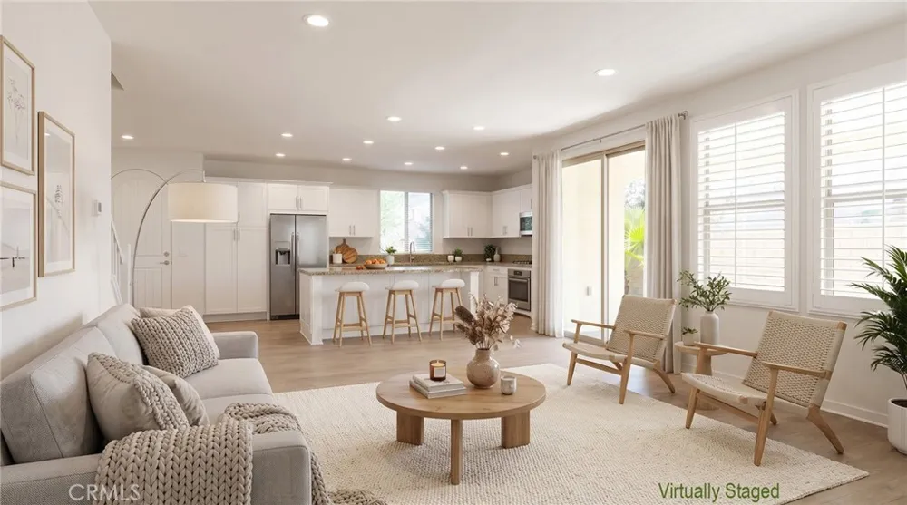 67 Eclipse Lake Forest, CA 92630