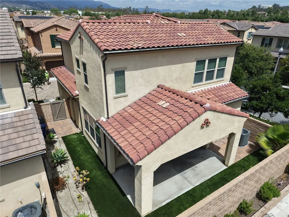 67 Eclipse Lake Forest, CA 92630