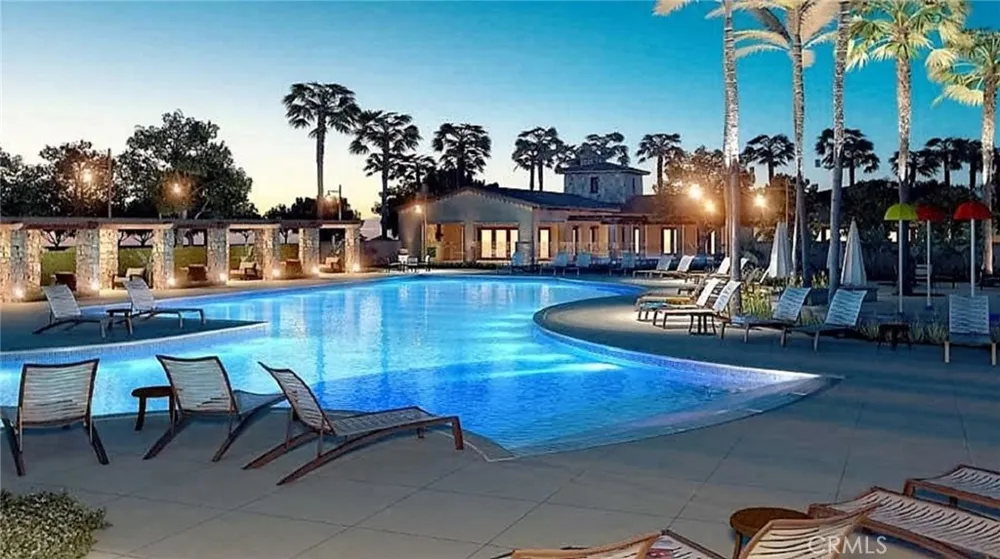 67 Eclipse Lake Forest, CA 92630