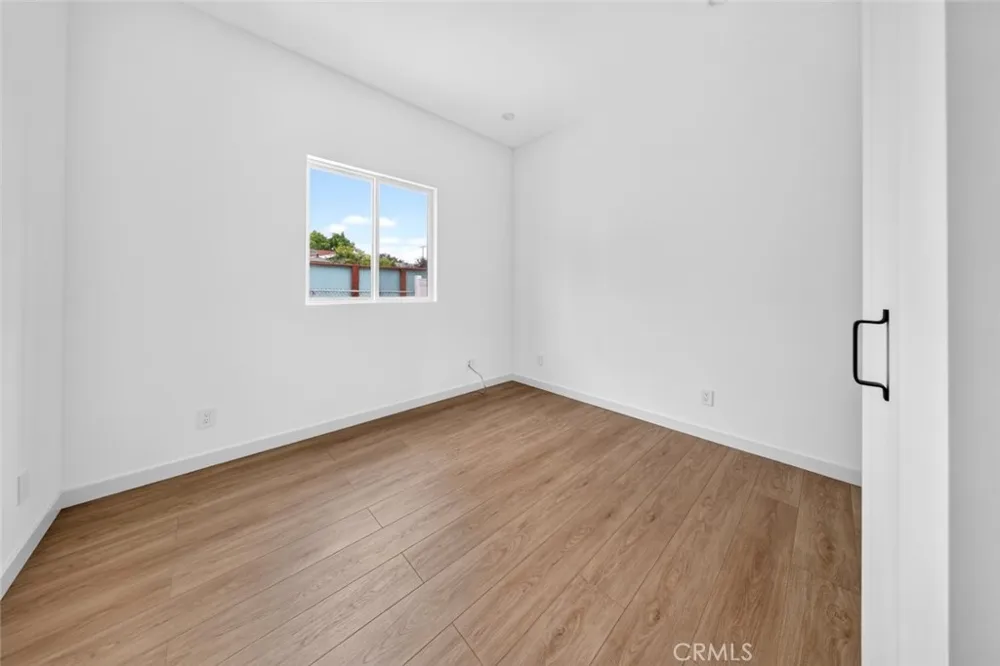 6514 Kraft Avenue North Hollywood, CA 91606