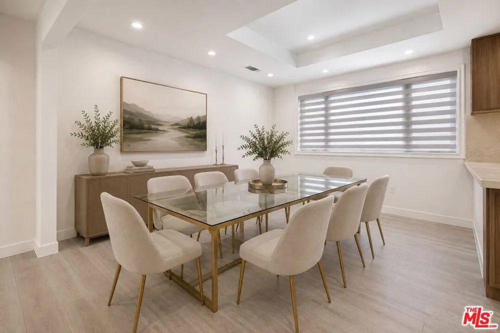 927 S Wooster Street #2 Los Angeles, CA 90035