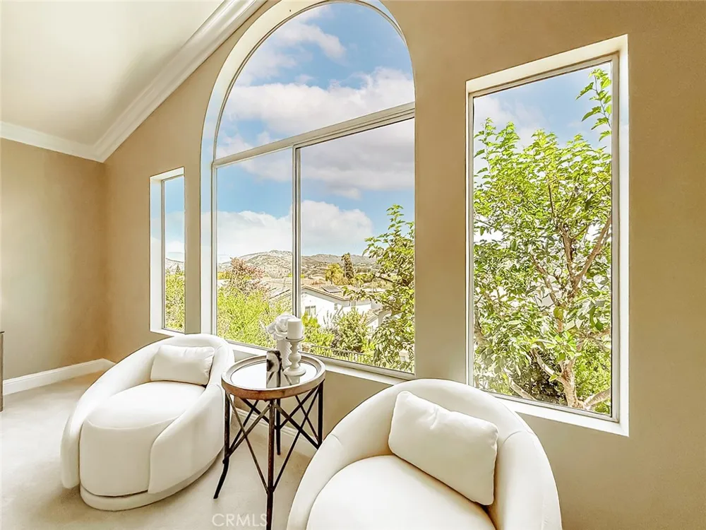 1739 Amarelle Newbury Park, CA 91320
