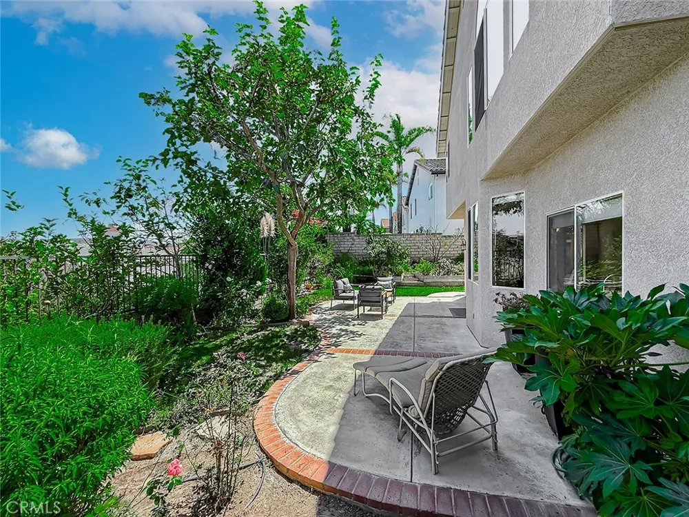 1739 Amarelle Newbury Park, CA 91320