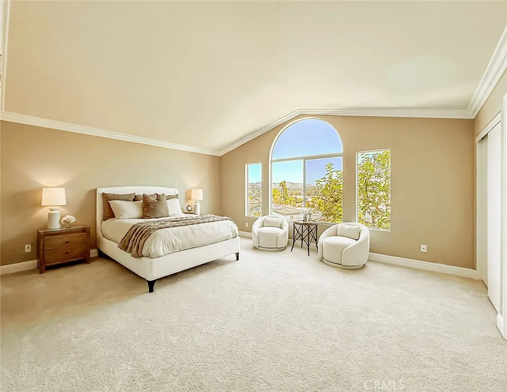 1739 Amarelle Newbury Park, CA 91320