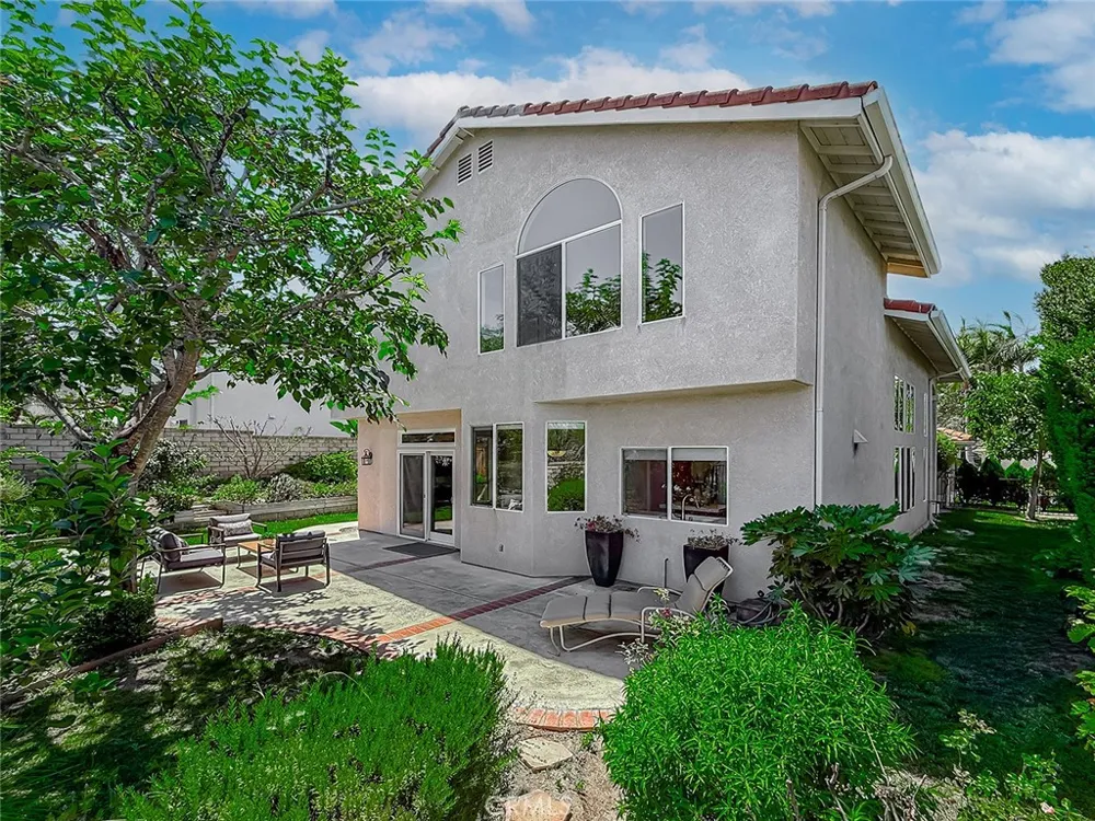 1739 Amarelle Newbury Park, CA 91320