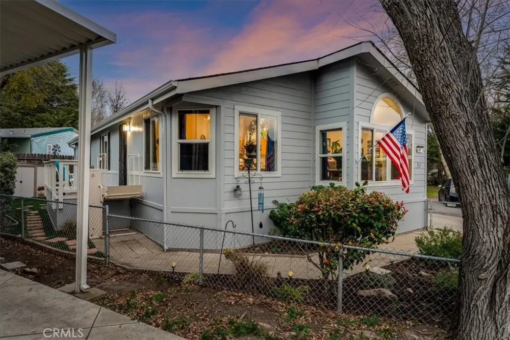 51 Quinta Court Paso Robles, CA 93446