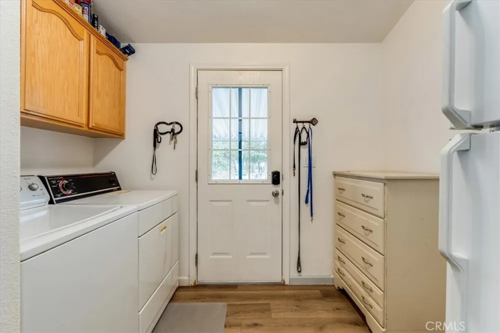 51 Quinta Court Paso Robles, CA 93446