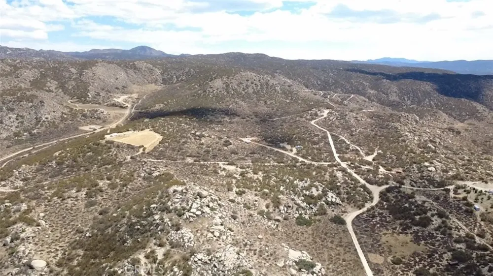4 Indian Trails Aguanga, CA 92536